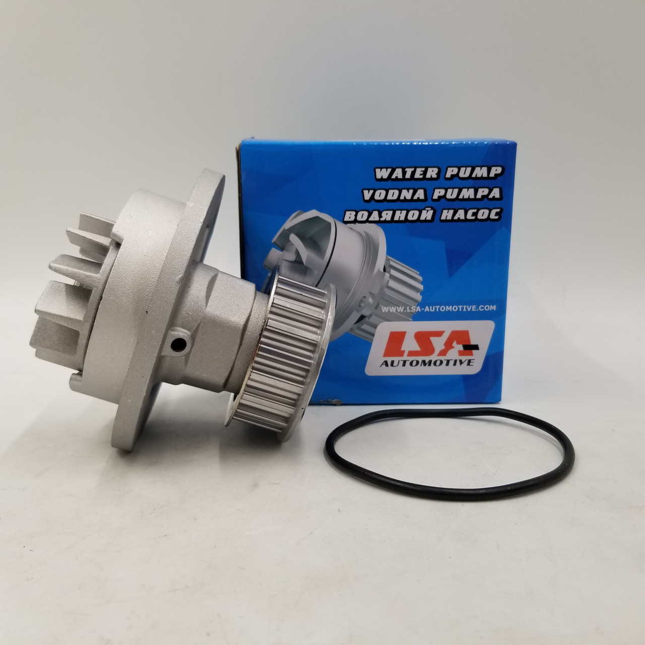 Насос водяний (помпа) Ланос, Нексия, Авео 1,5 LSA Словаччина, фото 1