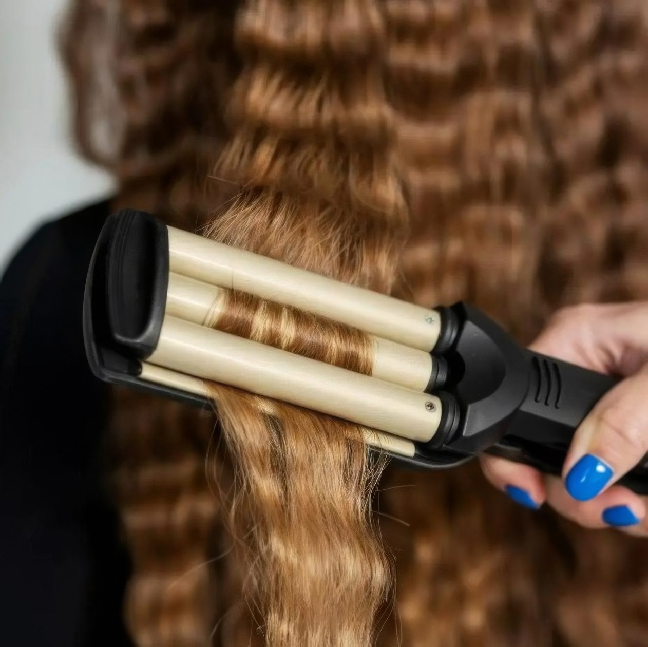 Потрійна плойка для волосся 55 W "Kemei KM-2022" Чорно-золотий, плойка 3 хвилі — стайлер для локонів, фото 1