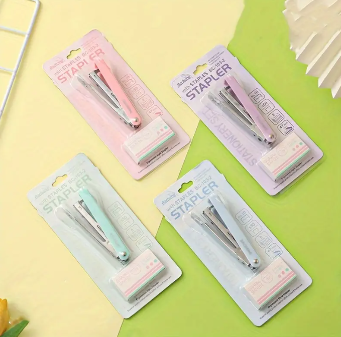 Степлер пластиковий №10 зі скобами, блакитний, фото 1