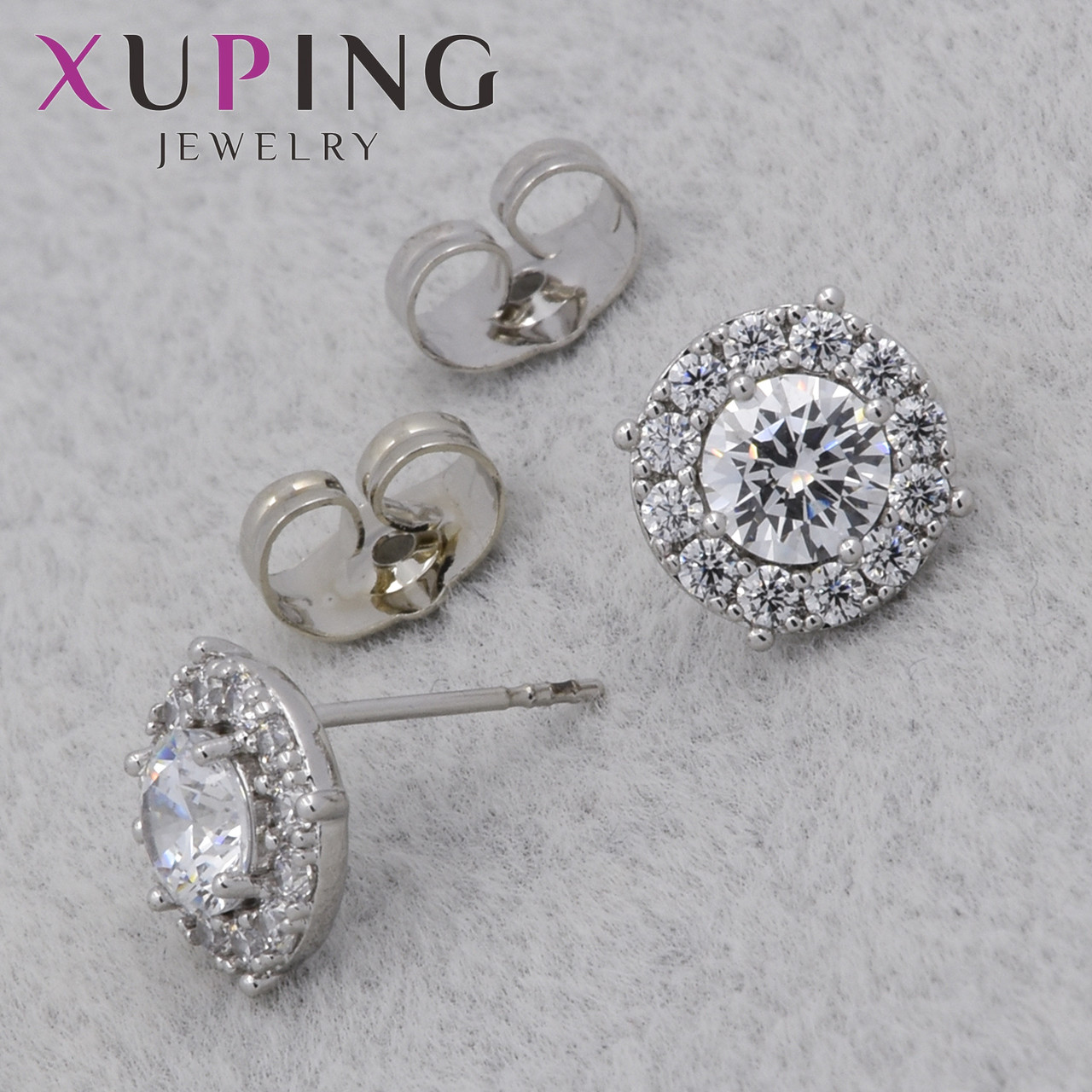 Сережки гвоздик застібка сріблястого кольору Xuping Jewelry покриті родістю з білими стразами в лапках 10х10 мм