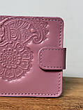 Шкіряний гаманець з тисненим орнаментом ручної роботи, фото 3
