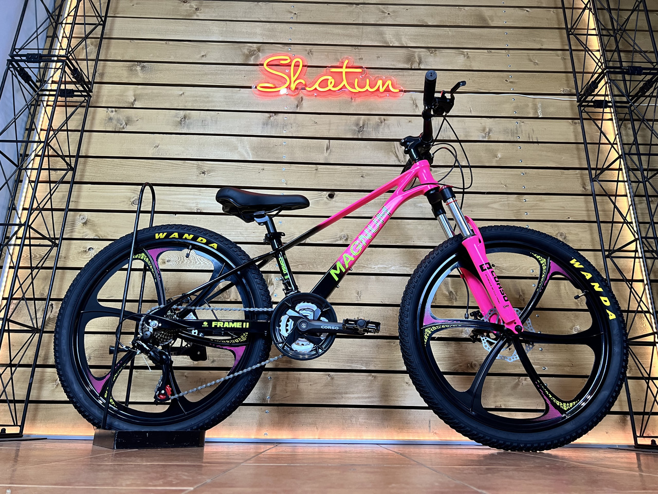Велосипед підлітковий спортивний 24" Corso Magnum MN-24759 чорно-рожевий на зріст 120-135 см