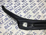 Накладка проїма багажника права Mercedes W164 A1646932033, фото 5