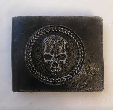 Гаманець чоловічий шкіряний компактний на внутрішній кнопці "Череп", фото 1