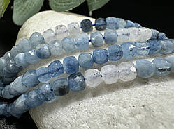 Аквамарин якість А, 4 мм кубик гранований, нитка