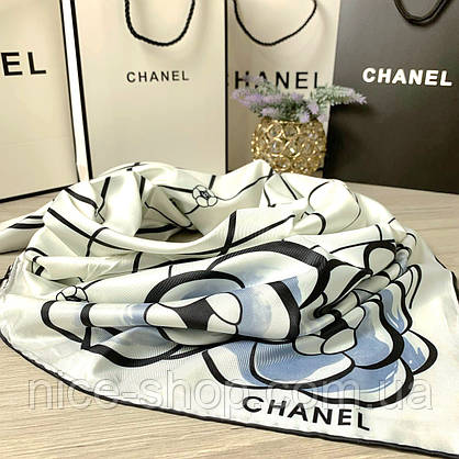 Хустка шовкова C.H.A.N.E.L з ручною підшивкою, фото 3