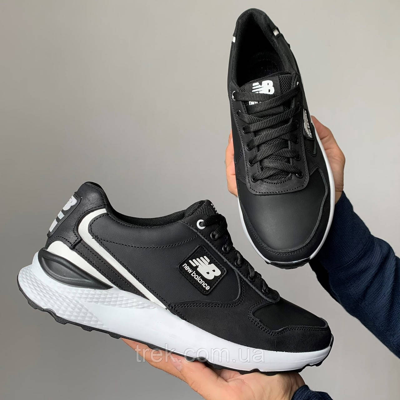 Кросівки чоловічі шкіряні чорні /10688/-41р