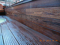 Применение террасной доски: Террасы, балконы, пирсы, причалы. Зачастую используют и для фасадов.