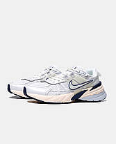 Жіночі Кросівки Nike V2K Runtekk Summit White Navy / Найк В2К Рантек Самміт Білі з Синім та Бежевим, фото 6