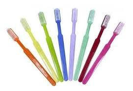 Зубні щітки дитячі та дорослі