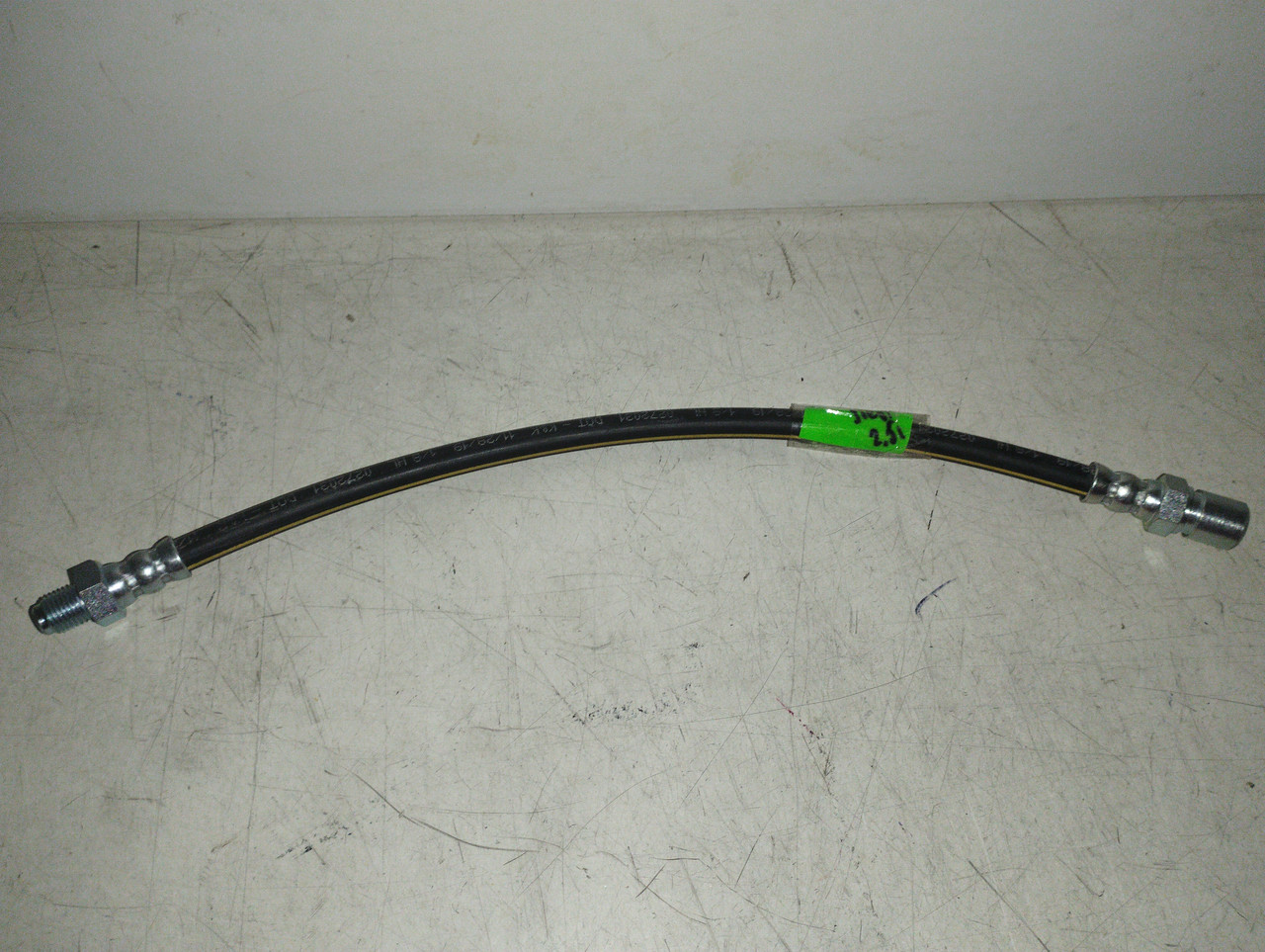 Шланг гальмівний передній Волга 2401, фото 1