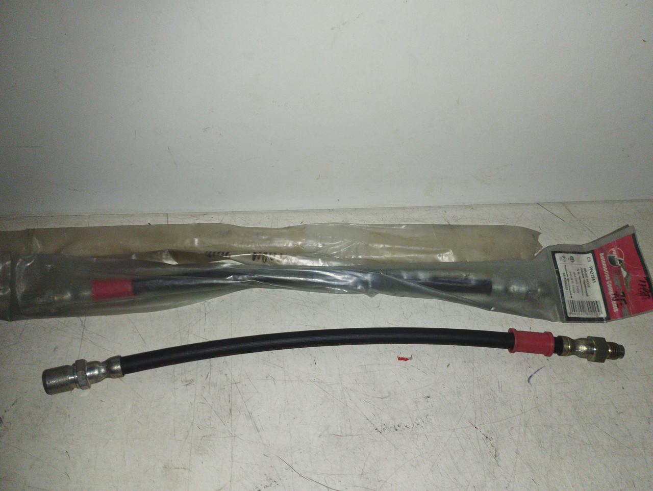 Шланг гальмівний передній Волга 2410 "Fenox", фото 1