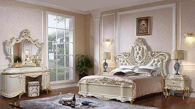 Спальний гарнітур у стилі бароко кольору слонової кістки із золотою патиною Беатріс
