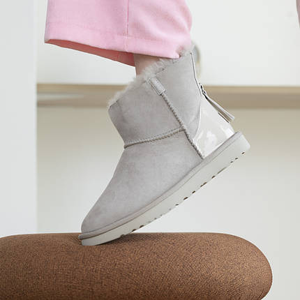 Зимові Жіночі Черевики UGG Classic Mini Zip Lacquer Grey / Уггі Класик Міні Зіп Лакер Сірі (Хутро), фото 1