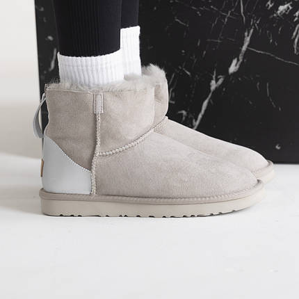 Зимові Жіночі Черевики UGG Classic Mini Zip Chromium Ligth Grey / УГГ Класік Міні Зіп Хроміум Світло Сірі, фото 1