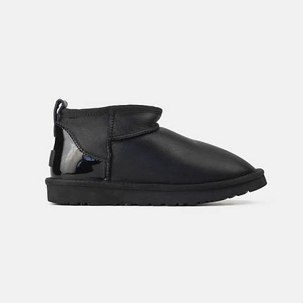 Зимові Жіночі Черевики UGG Classic Ultra Mini Black Leather / УГГ Класік Ультра Міні Лезер Чорні, фото 1