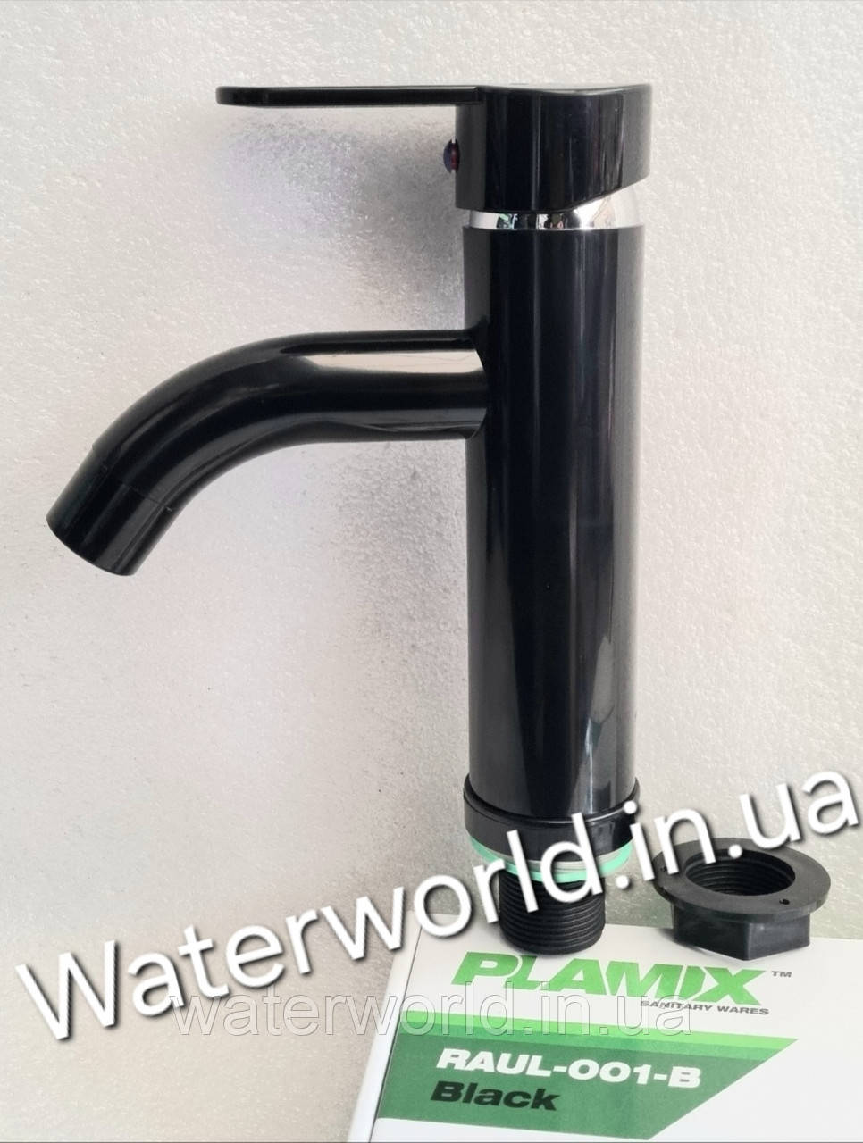 Змішувач із термопластику для умивальника PLAMIX RAUL 001-В чорного кольору