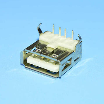 Гніздо USB-А монтажне кутове на плату China