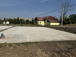 Монтаж двухслойного покрытия типа Conipur 2S для волейбольной площадки. Чугуев.  1