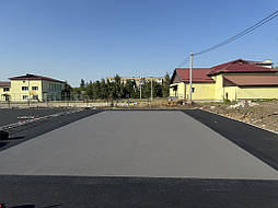 Монтаж двухслойного покрытия типа Conipur 2S для волейбольной площадки. Чугуев.  9