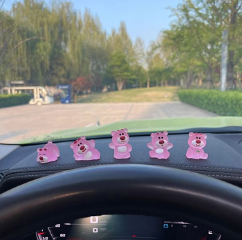 Іграшка на торпеду автомобіля, 5 маленьких фігурок ведмедиків, що світяться вночі