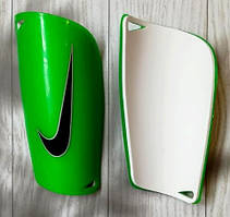 Футбольні щитки Nike Mercurial Litе/ щитки найк меркуріал