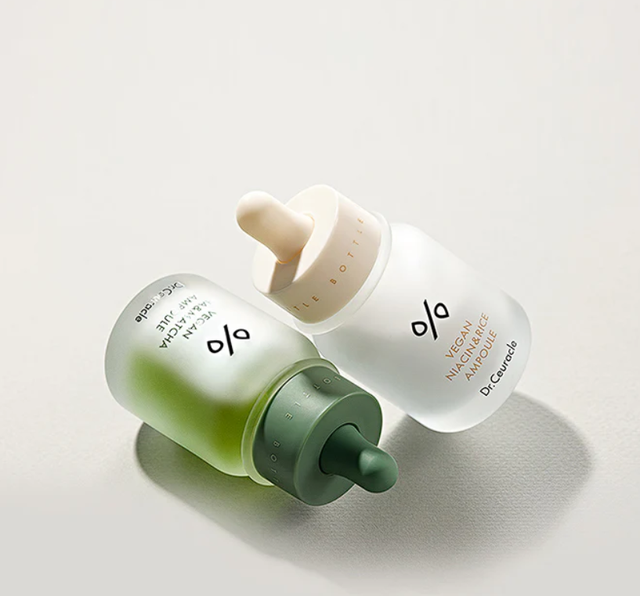 Себорегулювальна ампула з BHA і матчею Dr.Ceuracle Vegan BHA&Matcha Ampoule