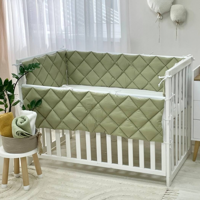 Бортики стьобані олива/білий