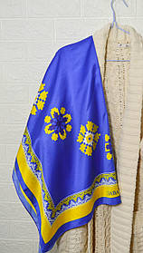 Хустка жіноча легка шовкова елегантна з принтом і візерунком патріотична  90*90 піксельна квітка