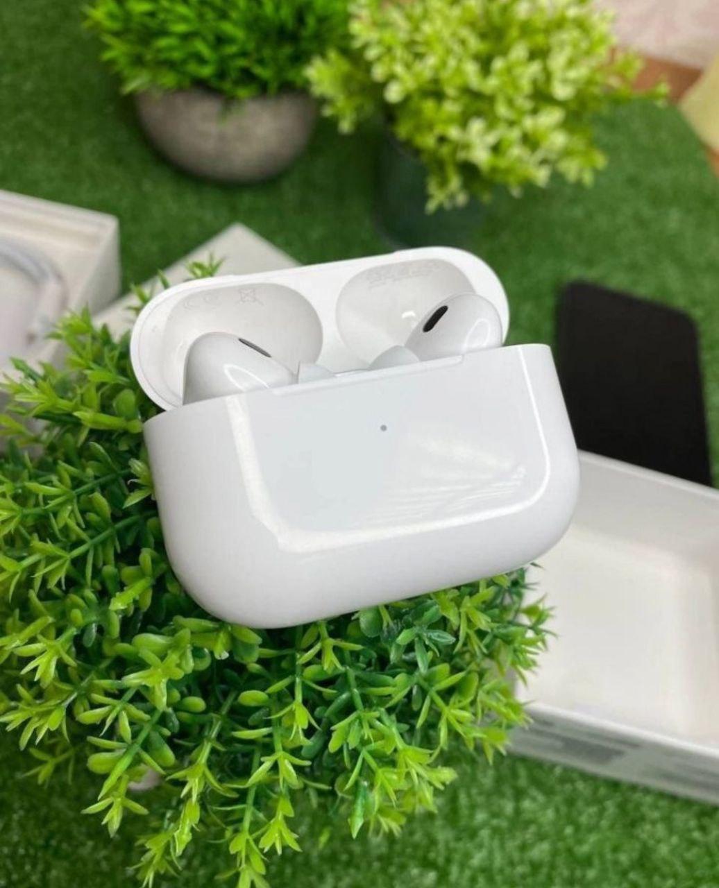 Беспроводные Вакуумные Наушники Белые С Магнитным Кейсом Для Зарядки ...
