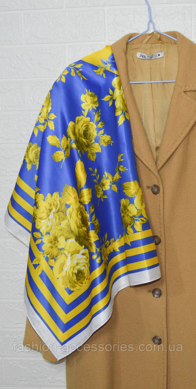 Хустка жіноча легка шовкова елегантна з принтом і візерунком патріотична  90*90 , троянді рамки смужки, фото 1