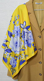 Хустка жіноча легка шовкова елегантна з принтом і візерунком патріотична  90*90 Півонії двустороння