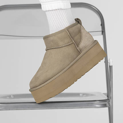 Зимові Жіночі Черевики UGG Classic Ultra Mini Platform Beige / УГГ Класик Ультра Міні Платформ Темно Бежеві, фото 1