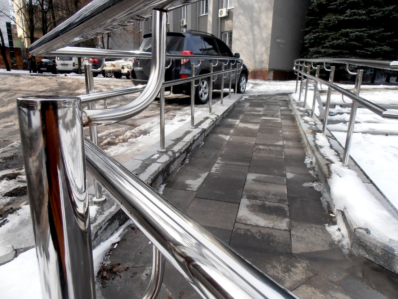 Безригельні огорожі пандуса з нержавіючої сталі AISI 304, поручень Ø 38 мм, стійка Ø38 мм, Мена