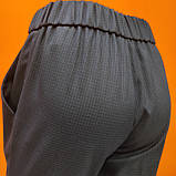 Брюки жіночі класичні штани на резинці 48 темно-сині, фото 7