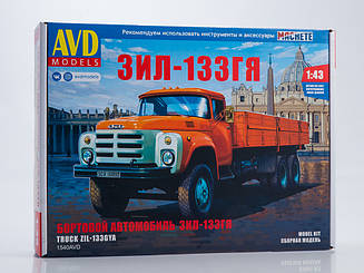 Вантажівка ЗІЛ-133ГЯ бортова | Модель збірна 1:43 | AVD Models