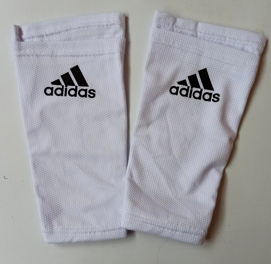 Панчохи для щитків Adidas/ тримачі для щитків/  фіксатор щитків