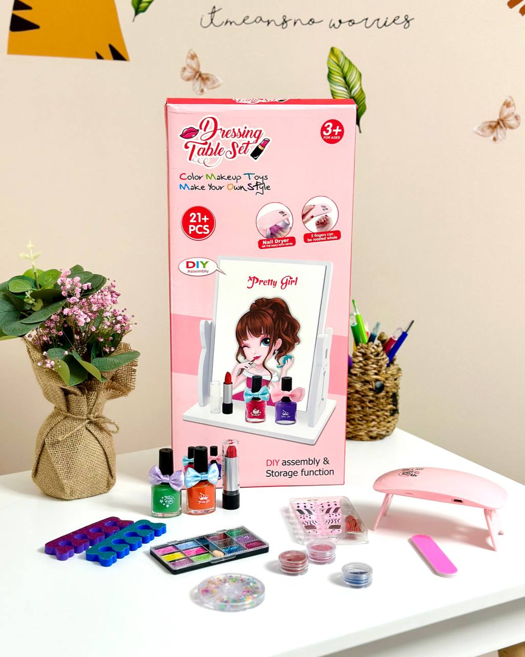 Набір косметики для дівчаток 768-19 настільне дзеркало, косметика, LED-лампа для манікюру, 21 елементи, фото 1
