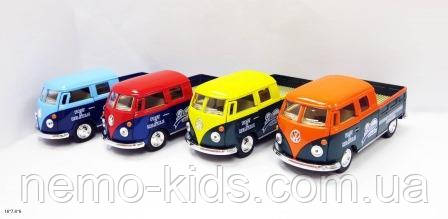 Машина — метал. "Kinsmart" "Volkswagen Bus Delivery (1963)", у кор. 16*8*7,5 см (96 шт./4)