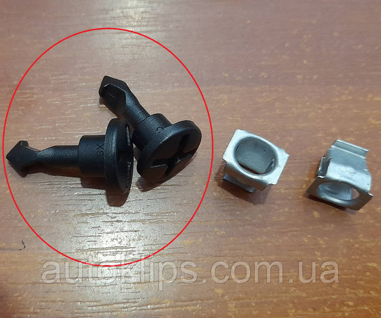 Кліпса кріплення накладки мотора Audi A4 A6 A8 / Seat / Skoda