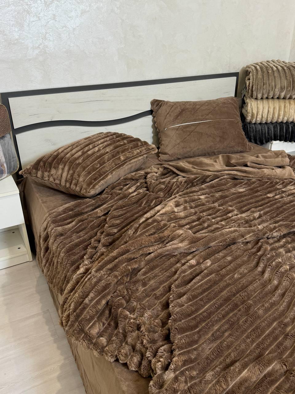 Велюрова постільна білизна Шарпей королівський Півтораспальний