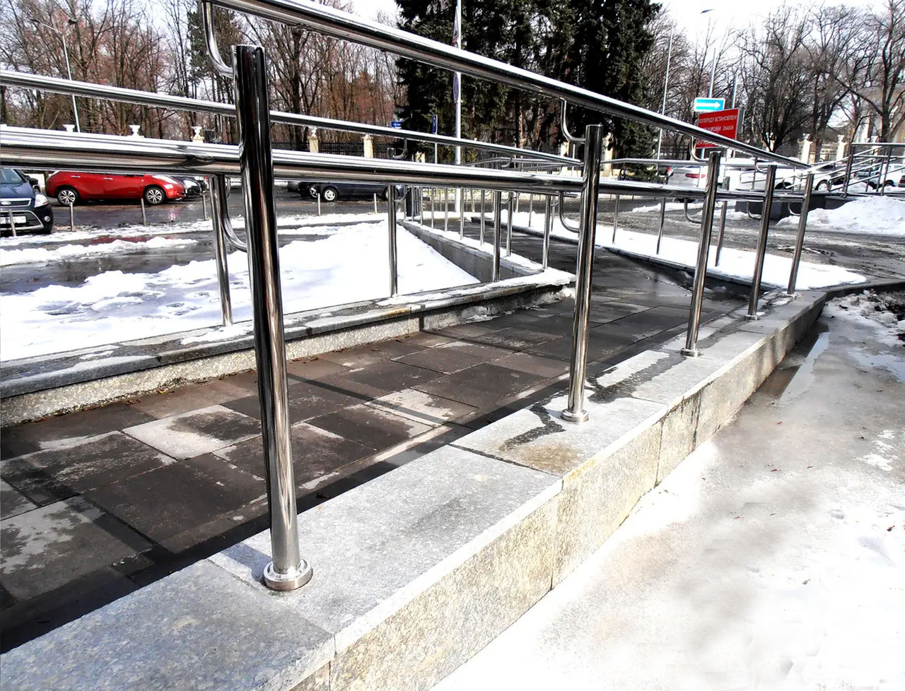 Огорожі пандуса з нержавійючої сталі AISI 201, поручень Ø 38 мм, стійка Ø38 мм, Молочанськ