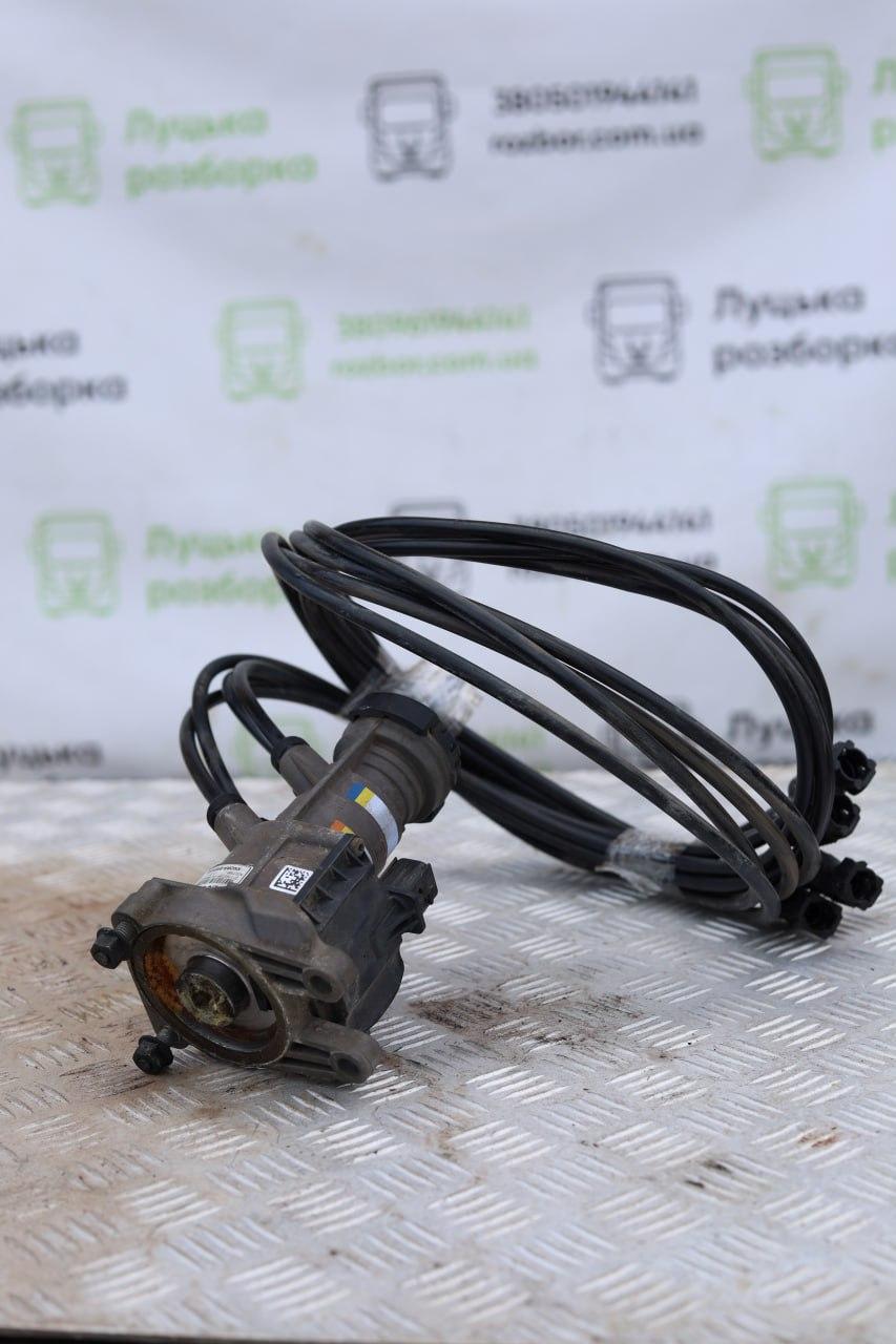 Головний гальмівний кран б/в VOLVO FM (21114973) оригінал, 260х250х400 мм