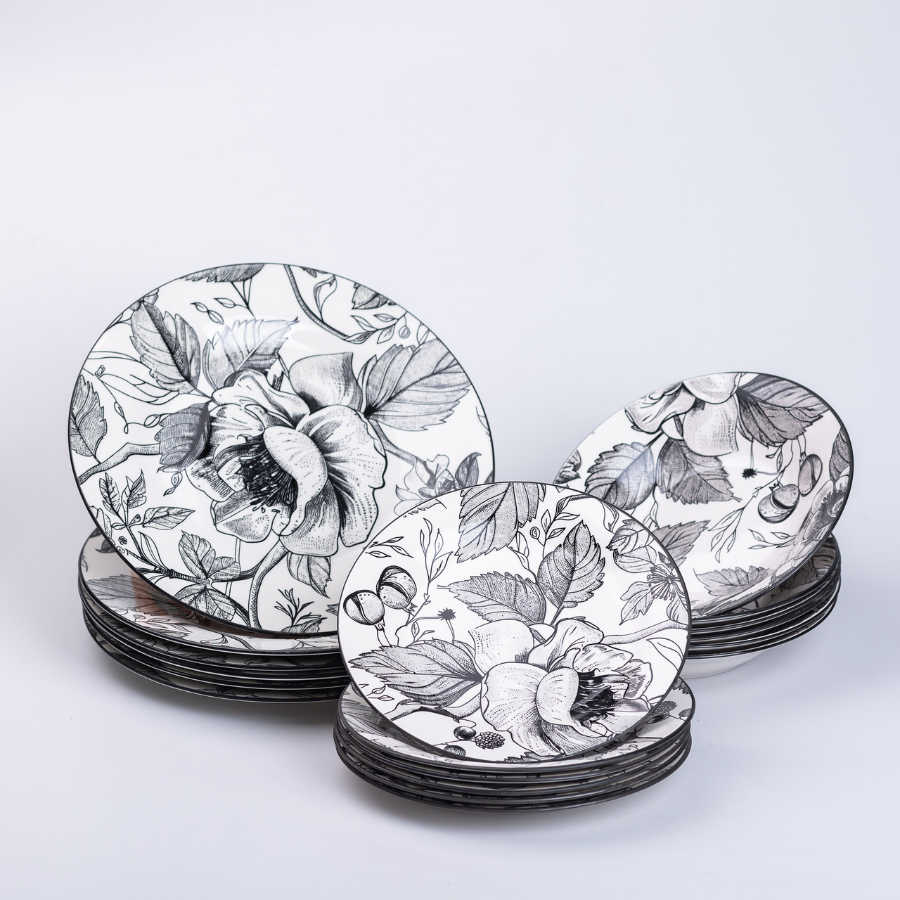 Столовий керамічний сервіз на 6 персон 18 тарілок білий з квітами, фото 1