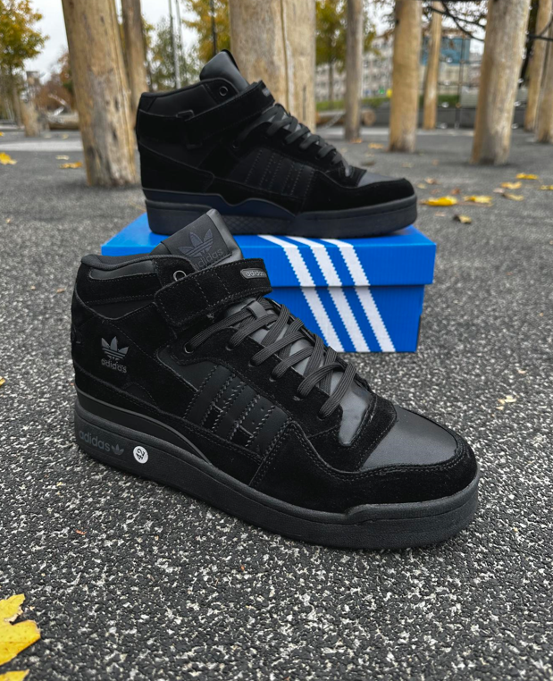 Зимові чоловічі кросівки Adidas Forum 84 High Winter Black Fur високі Адідас Форум з хутром чорні