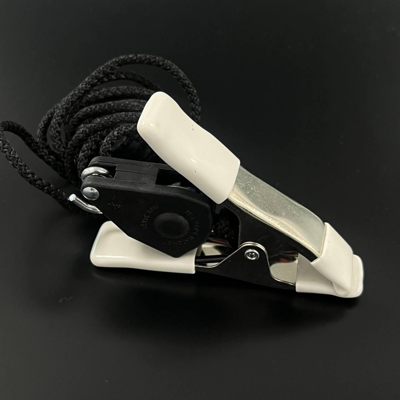 Третя рука посилена для монтажу натяжної стелі