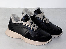 Кросівки зимові жіночі шкіряні з замшою чорні 37р