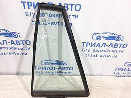 Скло дверей заднє ліве Suzuki