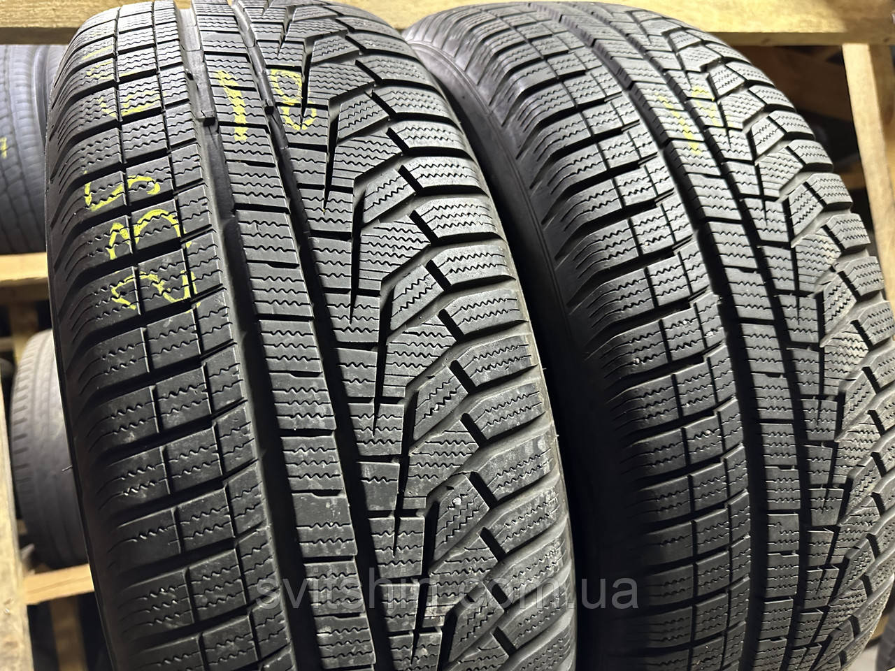 Шини зима 235/60R18 Hankook Winter I*cept evo2 SUV 2шт пара 2018 рік, фото 1