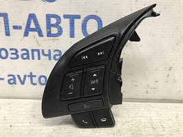 Кнопки керма Mazda